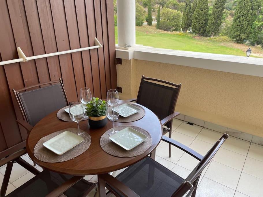 Superbe Appartement Village Cap Esterel 4P Climatise Saint-Raphaël Exteriér fotografie